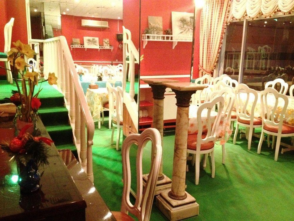 Embassy Hotel Bejrut Zewnętrze zdjęcie