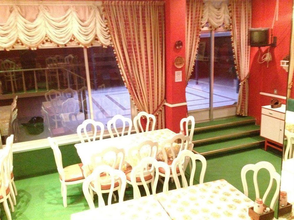 Embassy Hotel Bejrut Zewnętrze zdjęcie