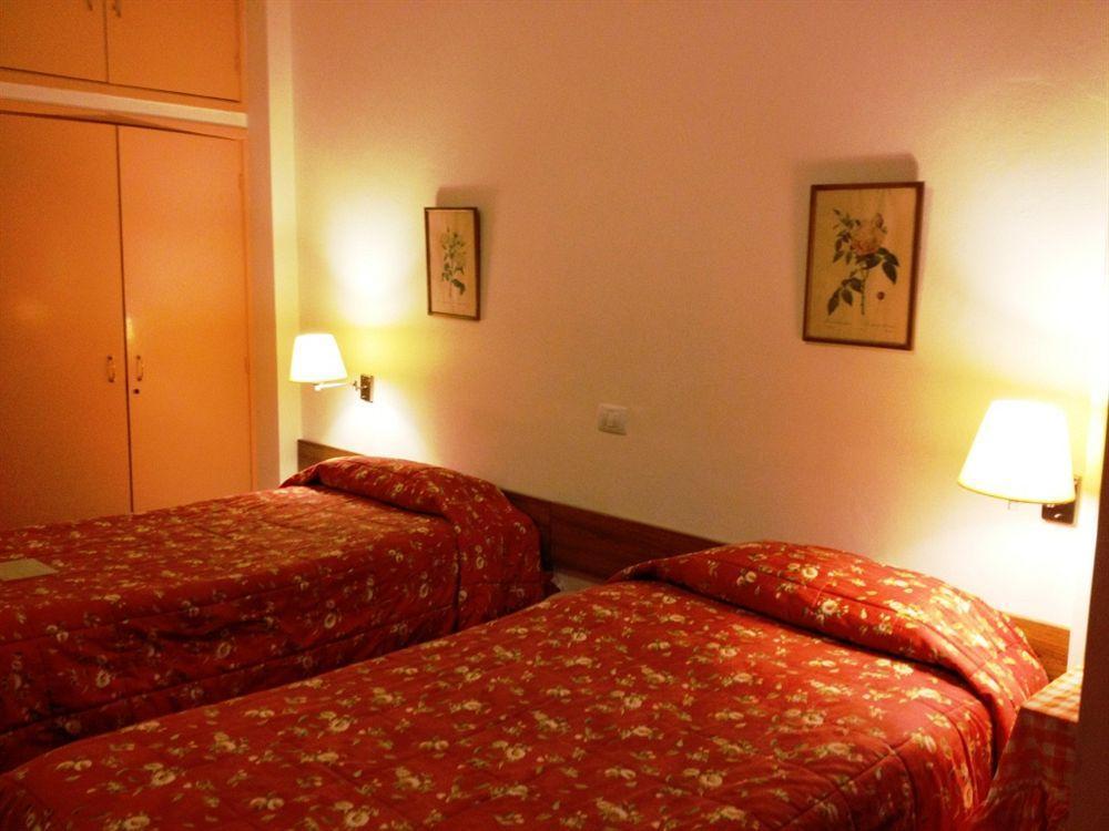Embassy Hotel Bejrut Zewnętrze zdjęcie